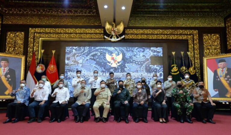 Menhan Prabowo Pimpin Rapat Pleno KKIP Tahun 2021