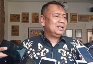 Tiga Alasan Kenapa Kapolri Tidak Bisa Tarik Firli Bahuri dari KPK