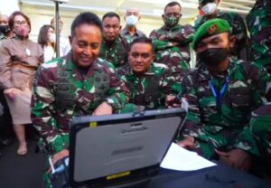 TNI AD Memiliki VSAT Manpack Untuk Menunjang Komunikasi di Seluruh Indonesia