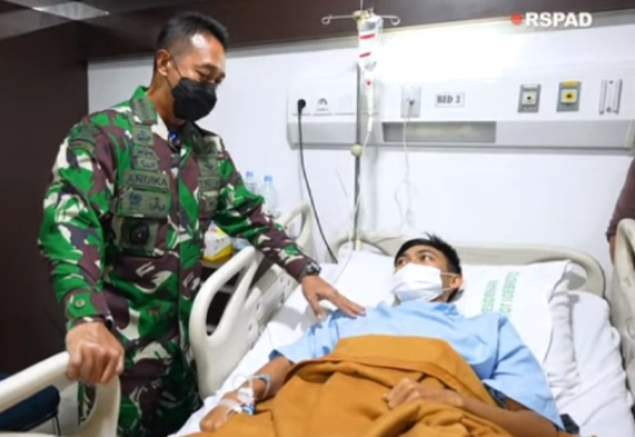 Perhatian KASAD kepada Dua Prajurit Korban Penyerangan di Kabupaten Maybrat Papua Barat